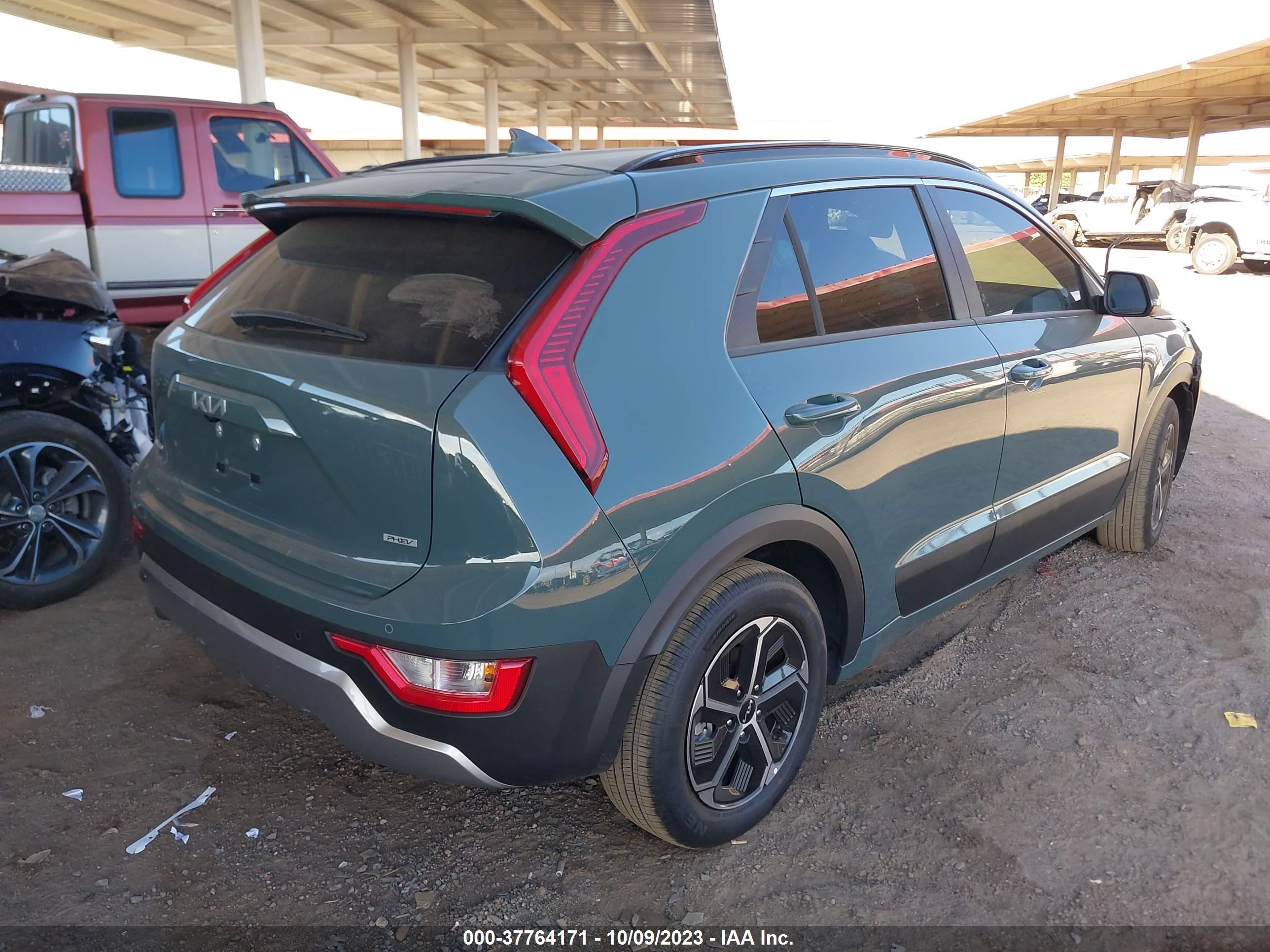 Photo 3 VIN: KNDCS3LF4P5075550 - KIA NIRO 