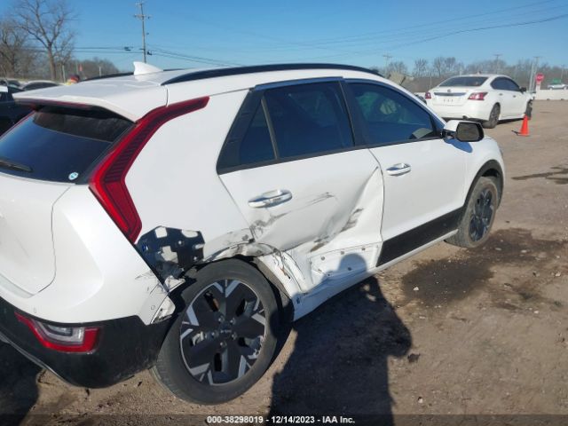 Photo 3 VIN: KNDCT3L19P5037152 - KIA NIRO EV 