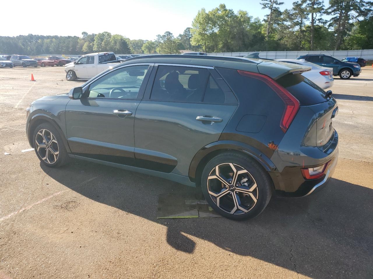 Photo 1 VIN: KNDCT3LE6P5039508 - KIA NIRO 