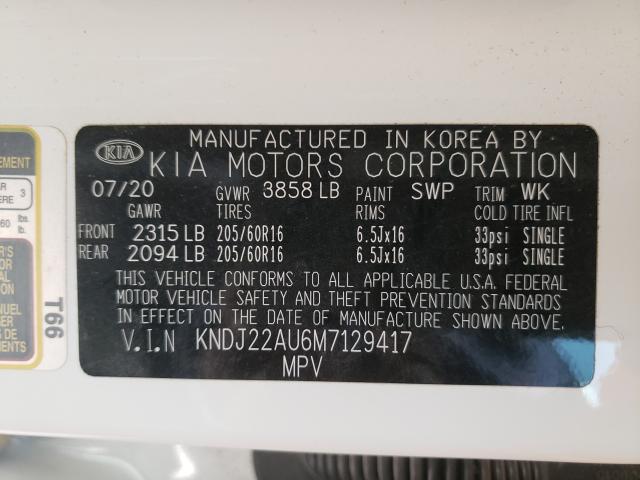 Photo 9 VIN: KNDJ22AU6M7129417 - KIA SOUL LX 