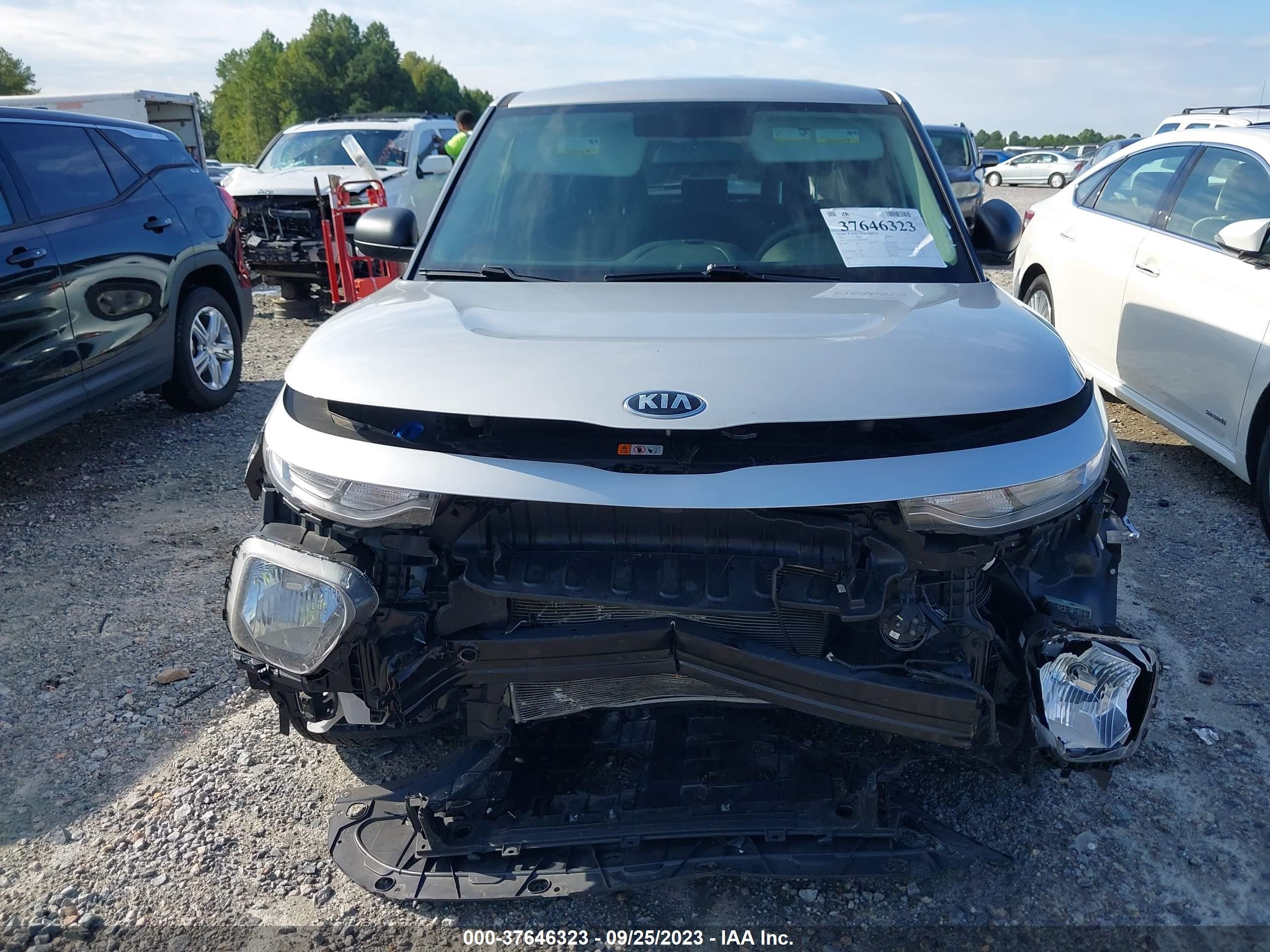 Photo 11 VIN: KNDJ22AU6M7755761 - KIA SOUL 