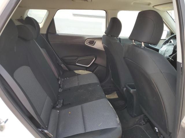 Photo 10 VIN: KNDJ22AUXM7739269 - KIA SOUL LX 