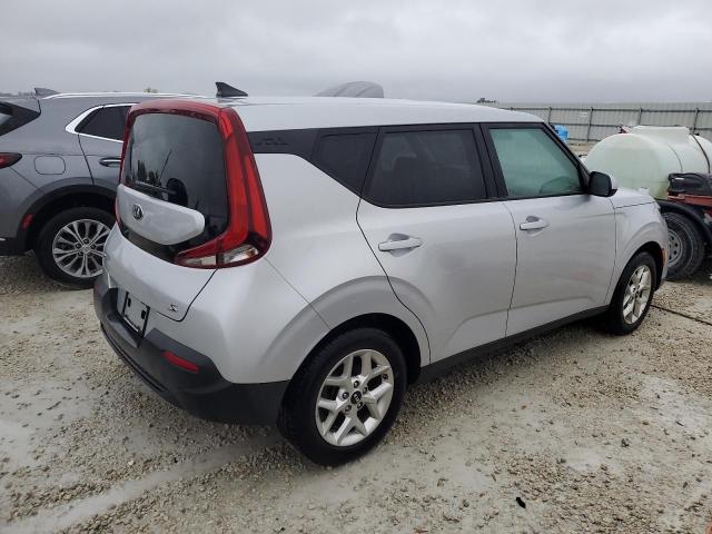 Photo 2 VIN: KNDJ23AU0L7040513 - KIA SOUL LX 