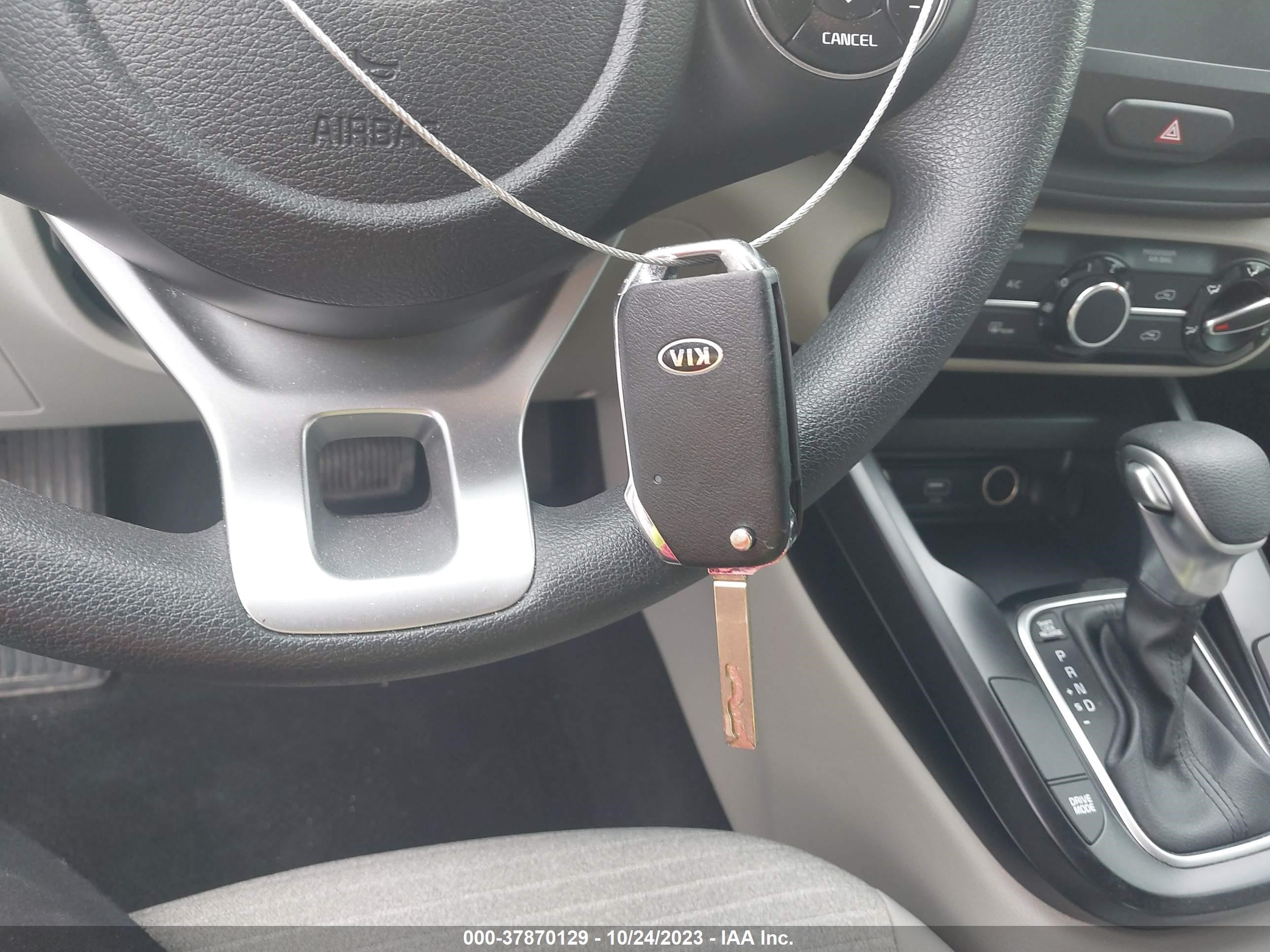 Photo 10 VIN: KNDJ23AU0L7044674 - KIA SOUL 