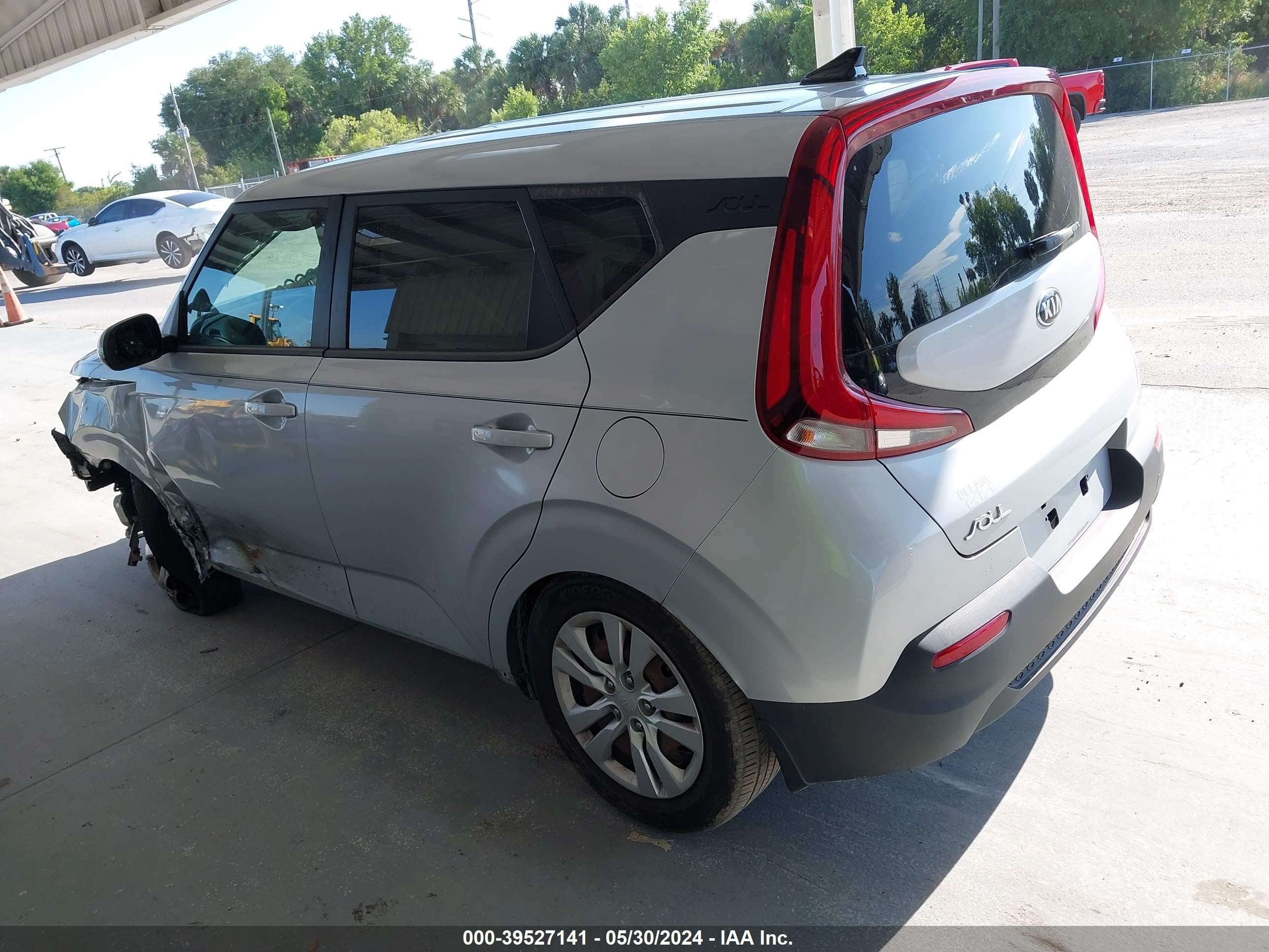 Photo 13 VIN: KNDJ23AU0L7051981 - KIA SOUL 