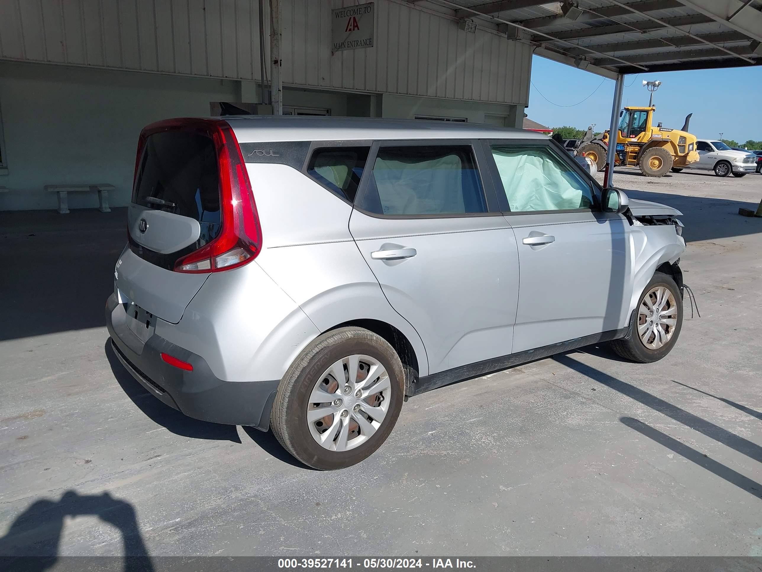 Photo 3 VIN: KNDJ23AU0L7051981 - KIA SOUL 