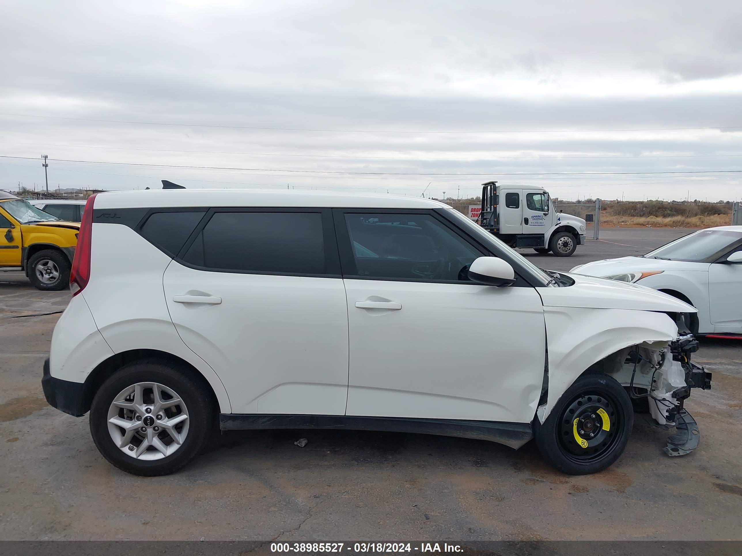 Photo 12 VIN: KNDJ23AU0N7161352 - KIA SOUL 