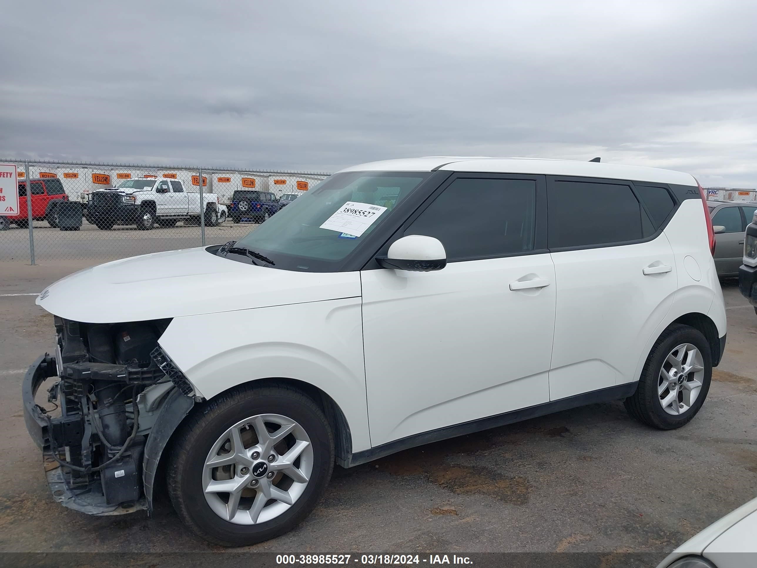 Photo 13 VIN: KNDJ23AU0N7161352 - KIA SOUL 