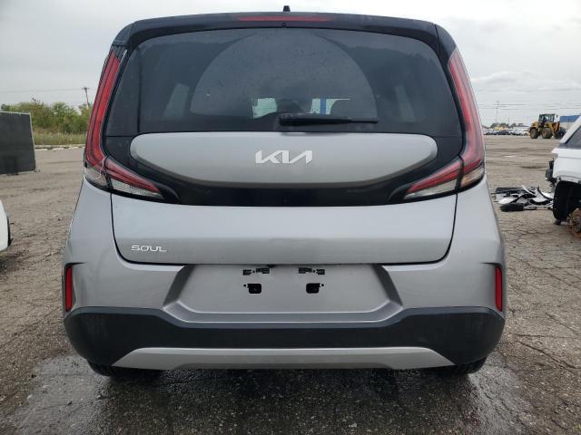 Photo 5 VIN: KNDJ23AU0R7912519 - KIA SOUL LX 