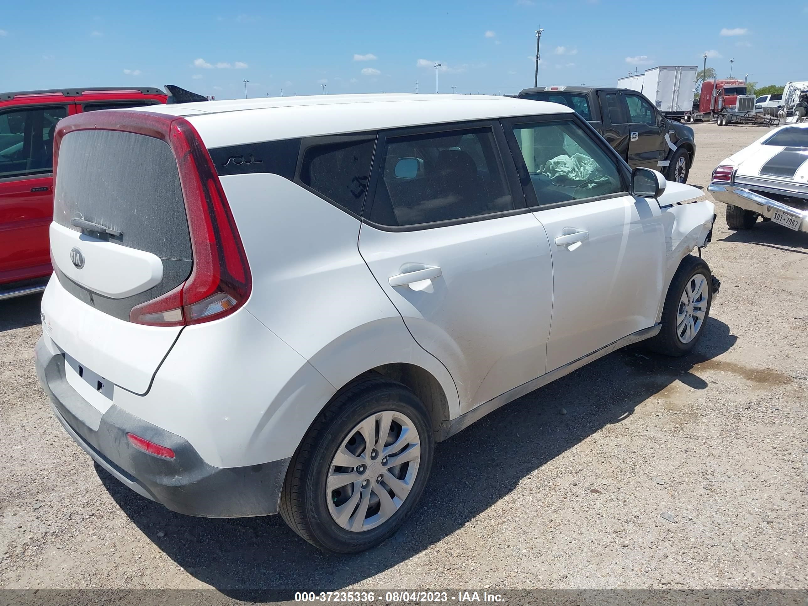 Photo 3 VIN: KNDJ23AU1L7043257 - KIA SOUL 