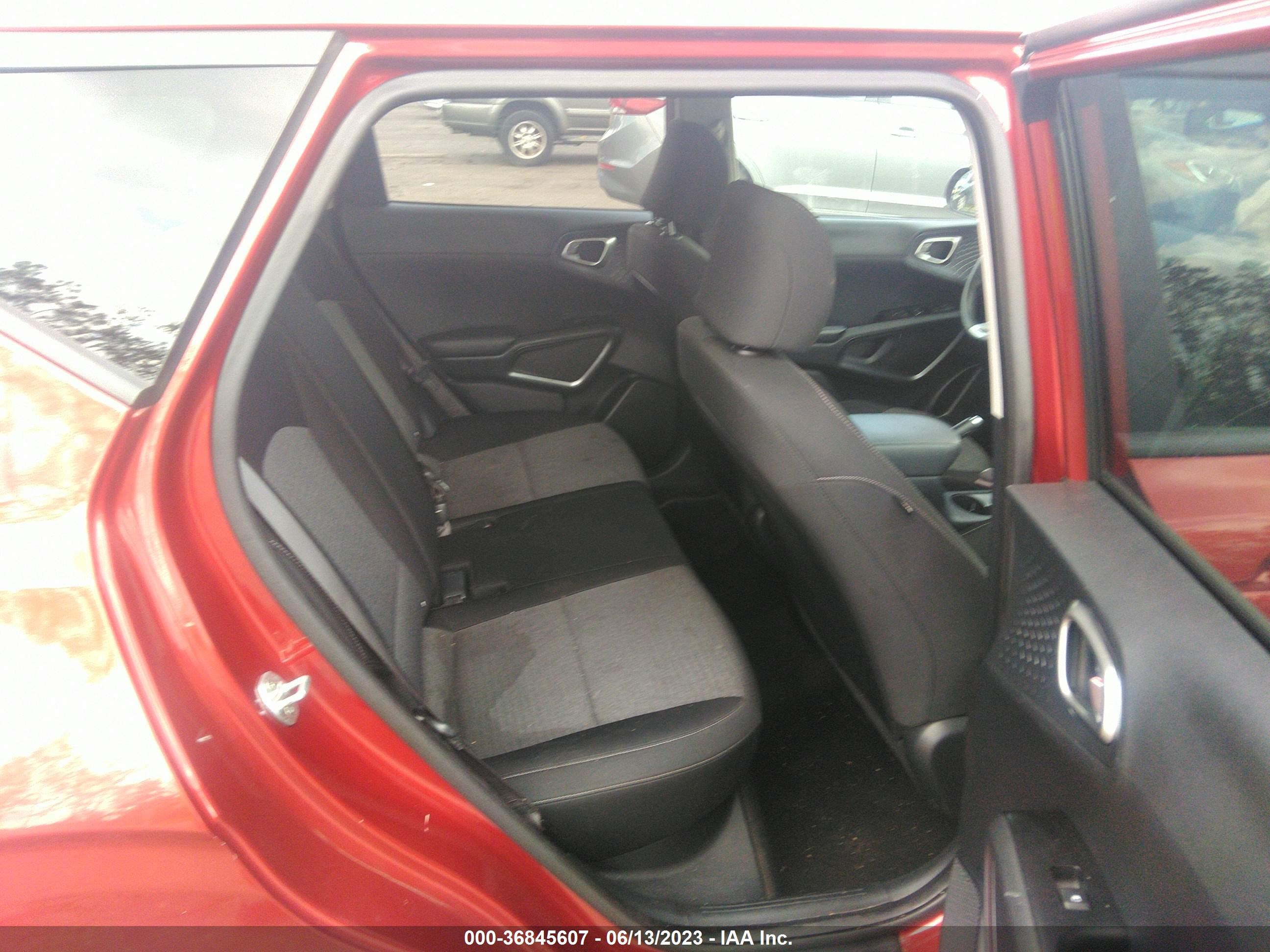 Photo 7 VIN: KNDJ23AU1L7108060 - KIA SOUL 