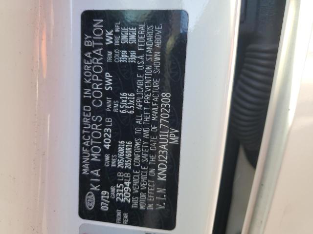 Photo 11 VIN: KNDJ23AU1L7702308 - KIA SOUL LX 