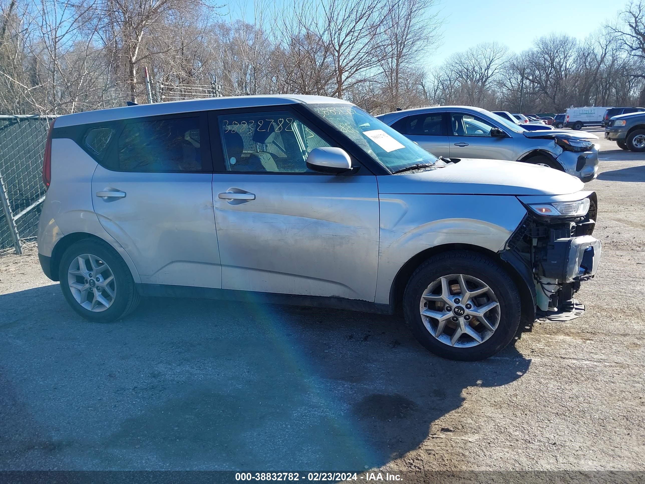 Photo 13 VIN: KNDJ23AU1M7775485 - KIA SOUL 