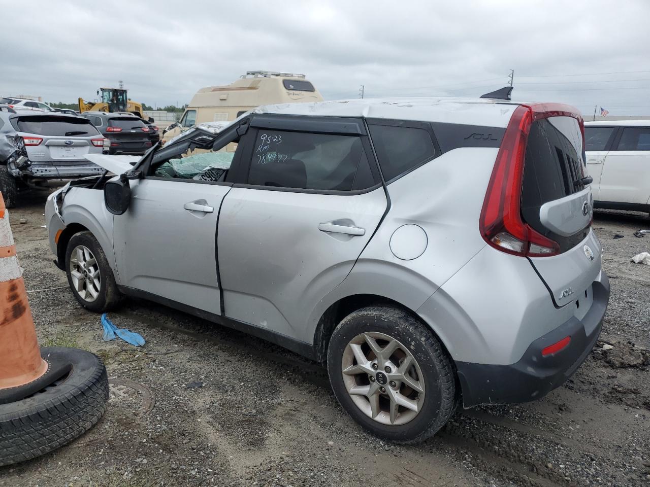 Photo 2 VIN: KNDJ23AU1M7784977 - KIA SOUL 