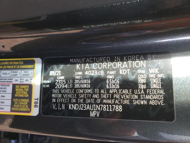 Photo 9 VIN: KNDJ23AU1N7811788 - KIA SOUL LX 