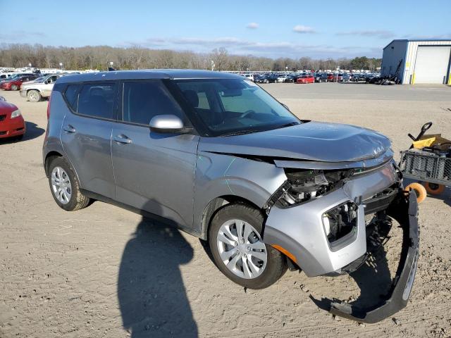 Photo 3 VIN: KNDJ23AU1N7827067 - KIA SOUL LX 