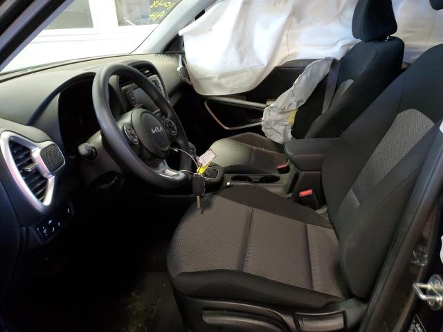 Photo 4 VIN: KNDJ23AU1N7827201 - KIA SOUL LX 