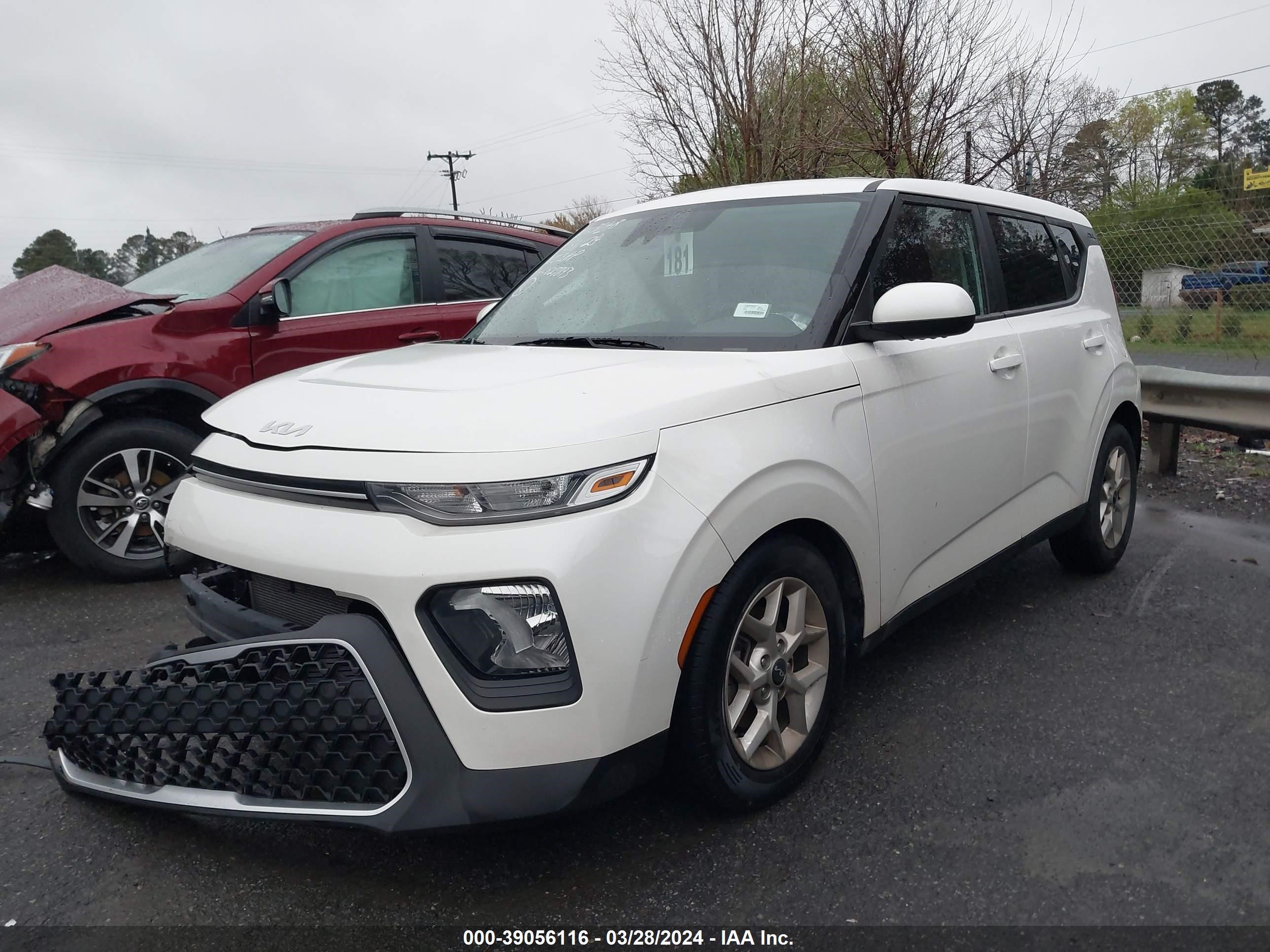 Photo 1 VIN: KNDJ23AU1N7827893 - KIA SOUL 