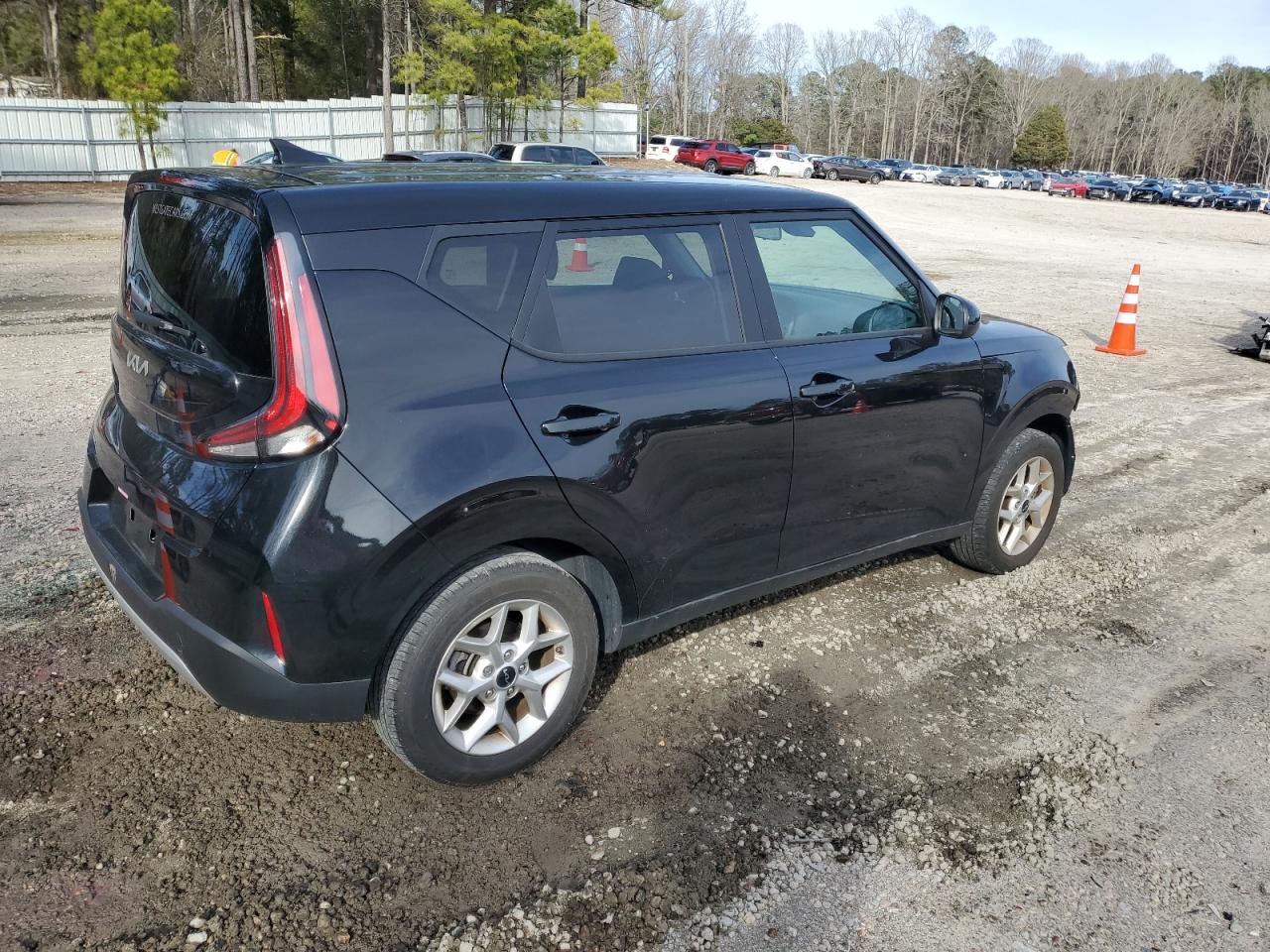 Photo 2 VIN: KNDJ23AU1P7872321 - KIA SOUL 