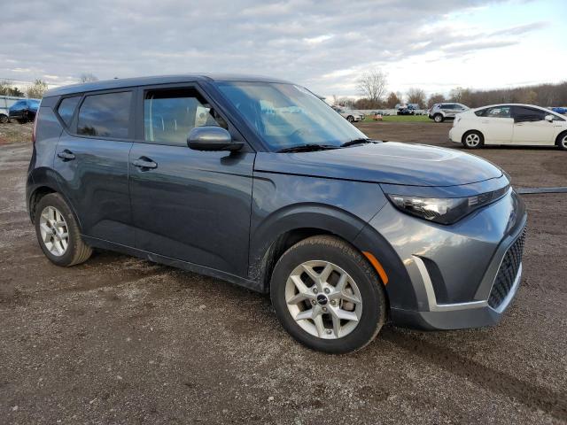 Photo 3 VIN: KNDJ23AU1R7903652 - KIA SOUL LX 