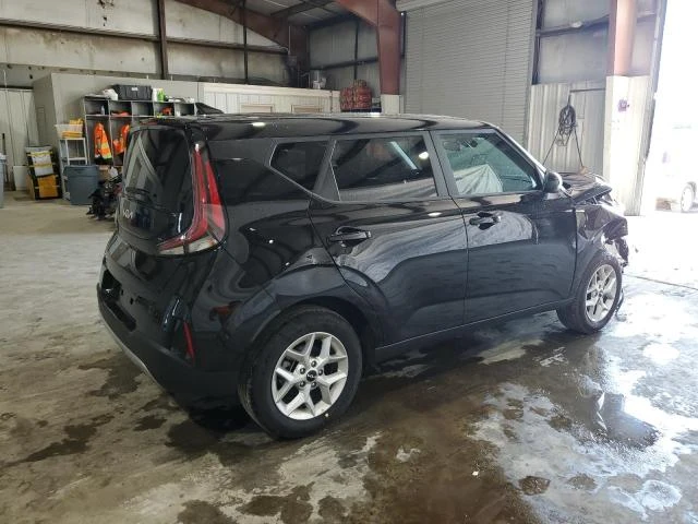 Photo 2 VIN: KNDJ23AU1R7913324 - KIA SOUL LX 