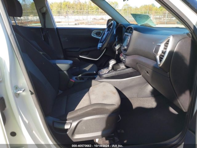 Photo 4 VIN: KNDJ23AU2L7012065 - KIA SOUL 