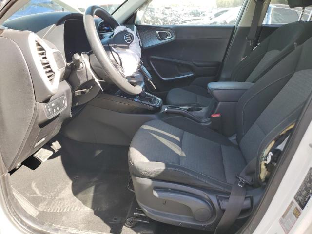 Photo 6 VIN: KNDJ23AU2L7713401 - KIA SOUL LX 