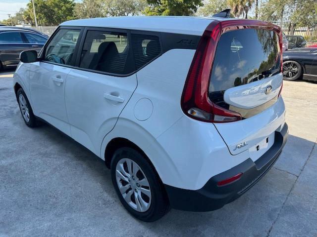 Photo 1 VIN: KNDJ23AU2L7718792 - KIA SOUL LX 