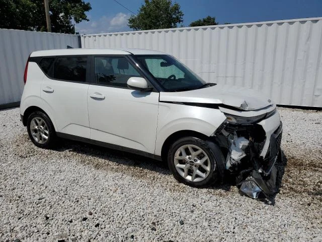 Photo 3 VIN: KNDJ23AU2N7165838 - KIA SOUL LX 