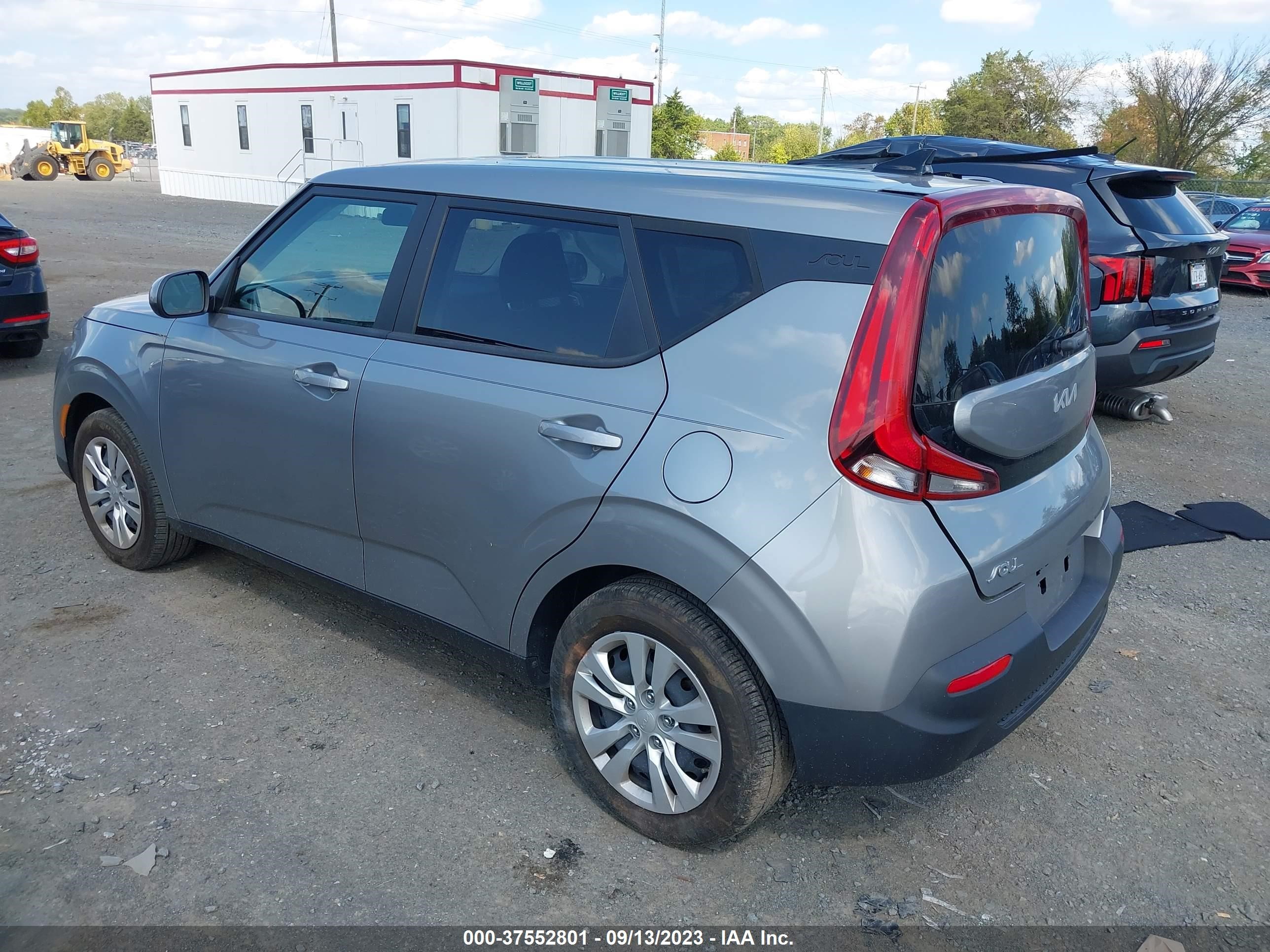 Photo 2 VIN: KNDJ23AU2N7820287 - KIA SOUL 