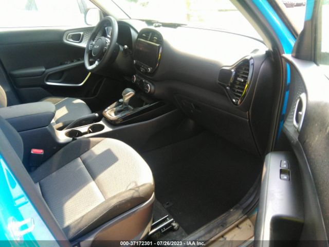 Photo 4 VIN: KNDJ23AU2P7189740 - KIA SOUL 