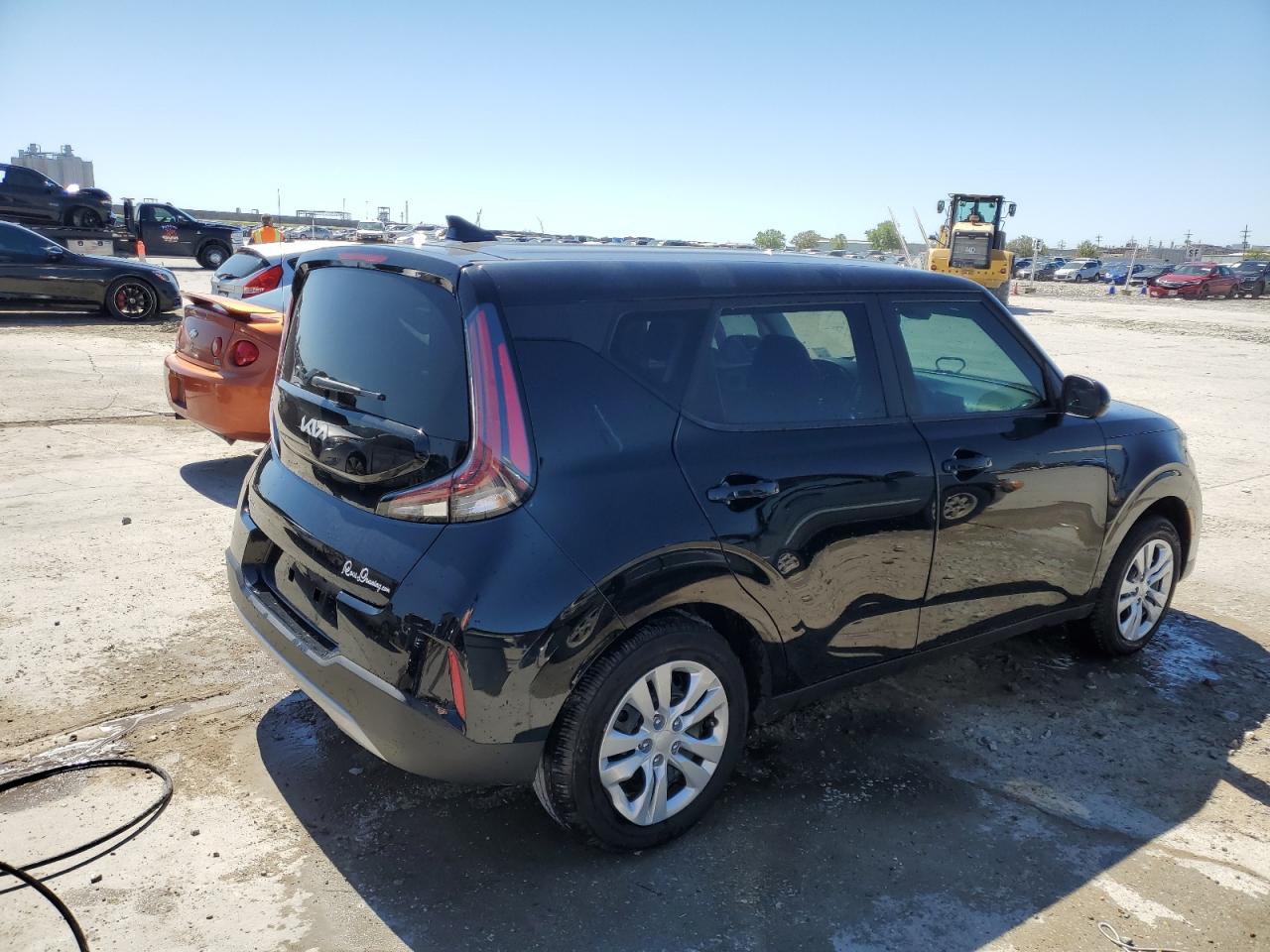 Photo 2 VIN: KNDJ23AU2P7845757 - KIA SOUL 