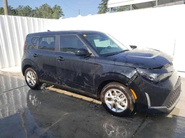 Photo 3 VIN: KNDJ23AU2R7235375 - KIA SOUL LX 