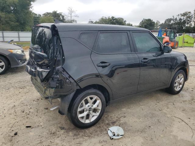 Photo 2 VIN: KNDJ23AU2R7236994 - KIA SOUL LX 