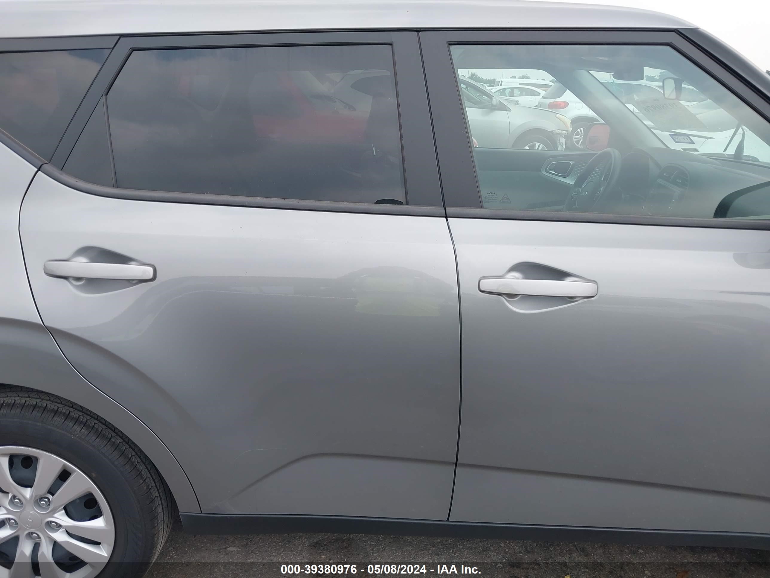 Photo 13 VIN: KNDJ23AU2R7898364 - KIA SOUL 