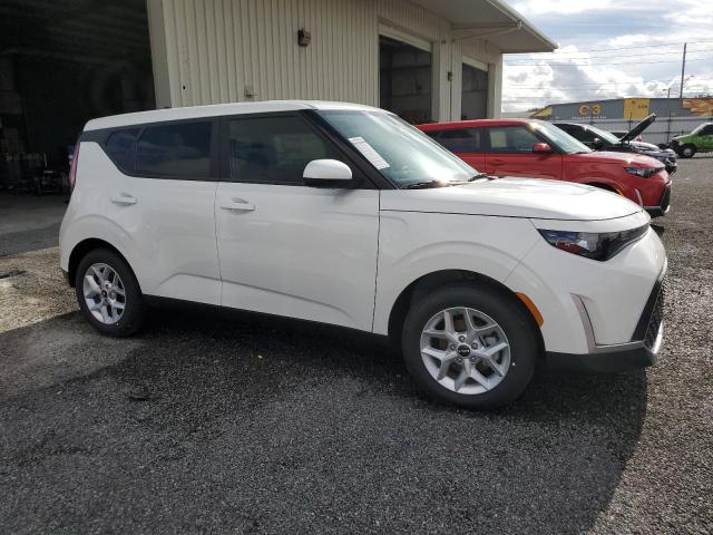 Photo 3 VIN: KNDJ23AU2S7249444 - KIA SOUL LX 