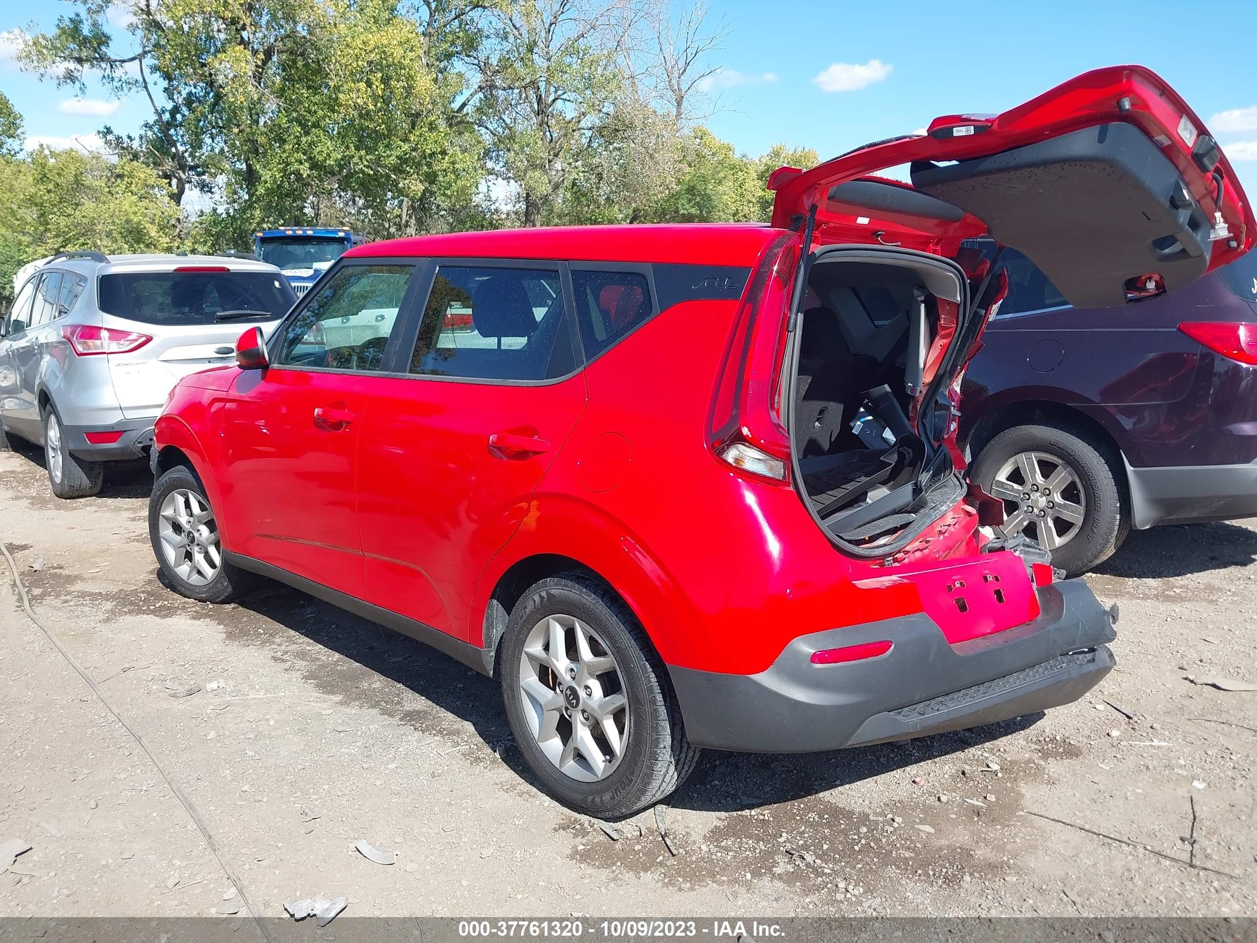 Photo 2 VIN: KNDJ23AU3L7019722 - KIA SOUL 