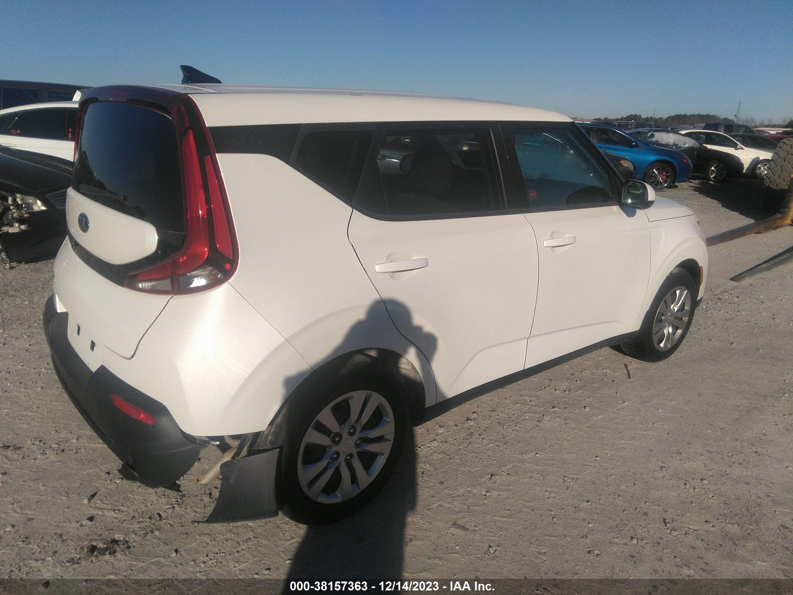 Photo 3 VIN: KNDJ23AU3L7710491 - KIA SOUL 