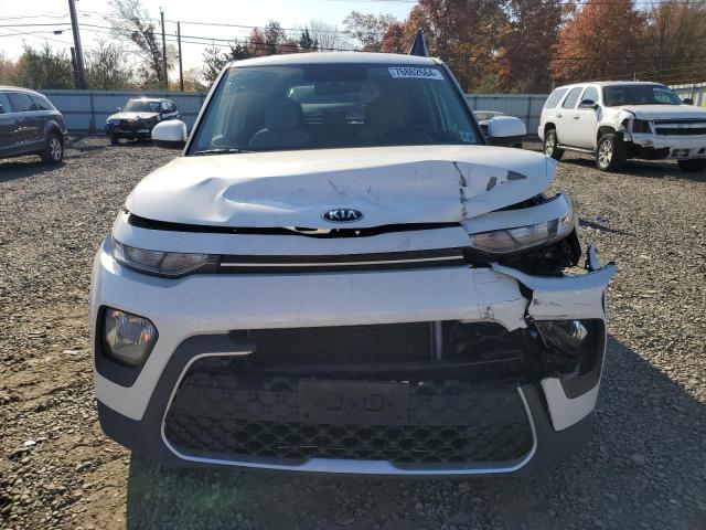 Photo 4 VIN: KNDJ23AU3L7711110 - KIA SOUL LX 