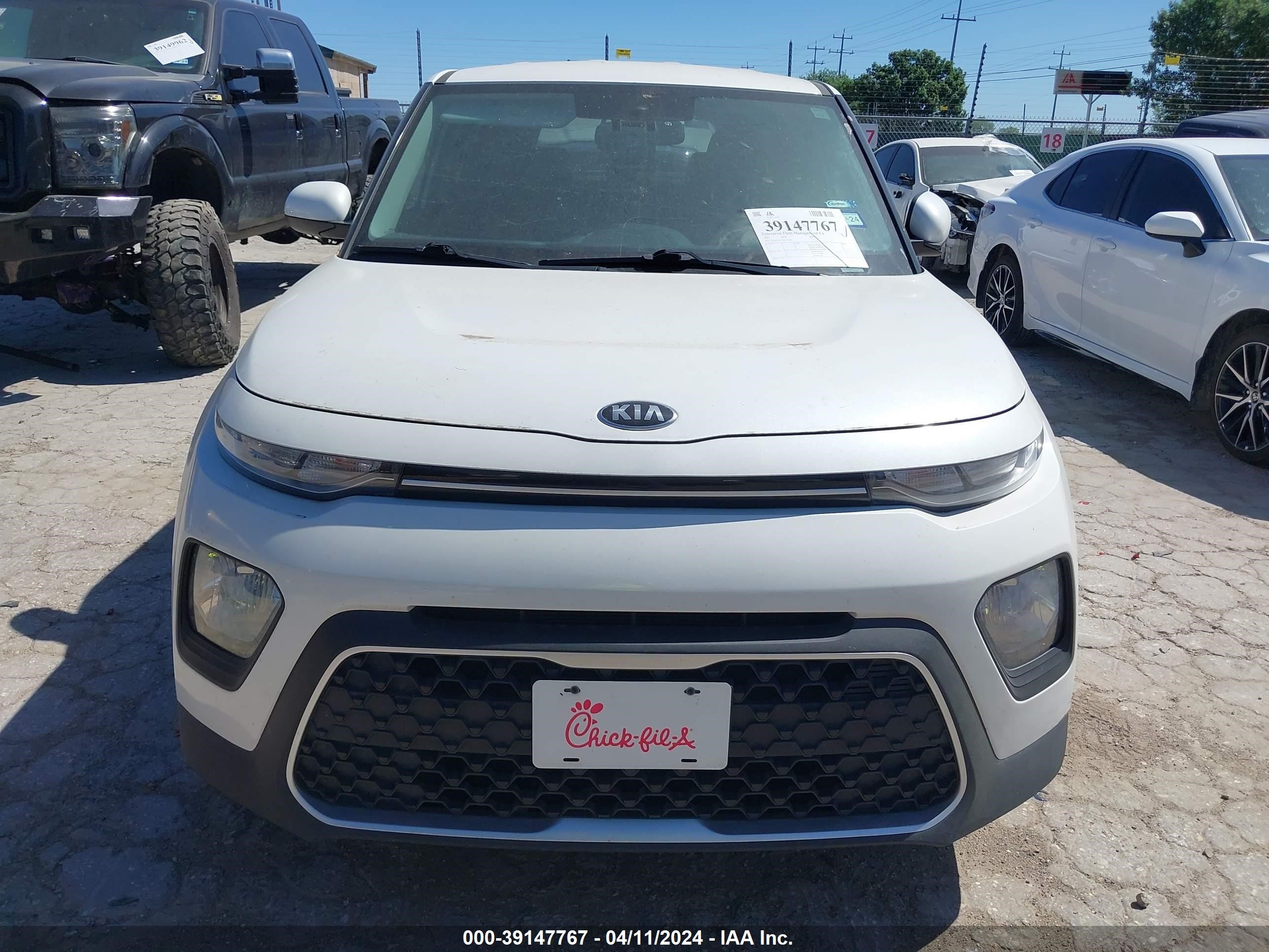 Photo 10 VIN: KNDJ23AU3M7135603 - KIA SOUL 