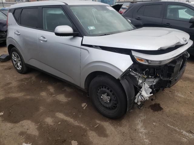 Photo 3 VIN: KNDJ23AU3M7760423 - KIA SOUL LX 