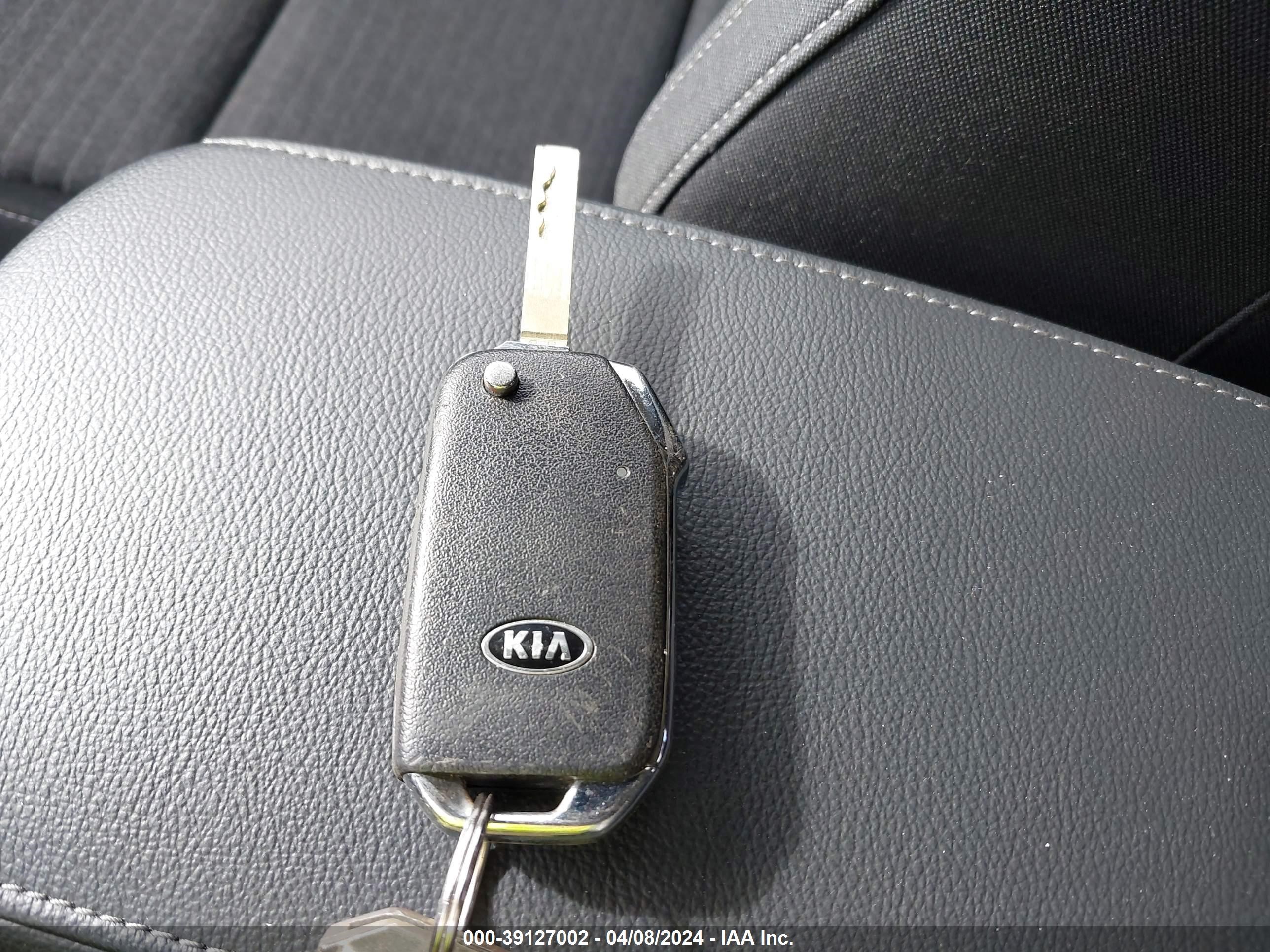 Photo 10 VIN: KNDJ23AU3M7772894 - KIA SOUL 