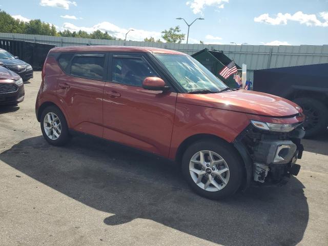 Photo 3 VIN: KNDJ23AU3M7784463 - KIA SOUL LX 