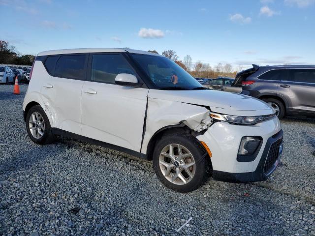 Photo 3 VIN: KNDJ23AU3N7177688 - KIA SOUL LX 