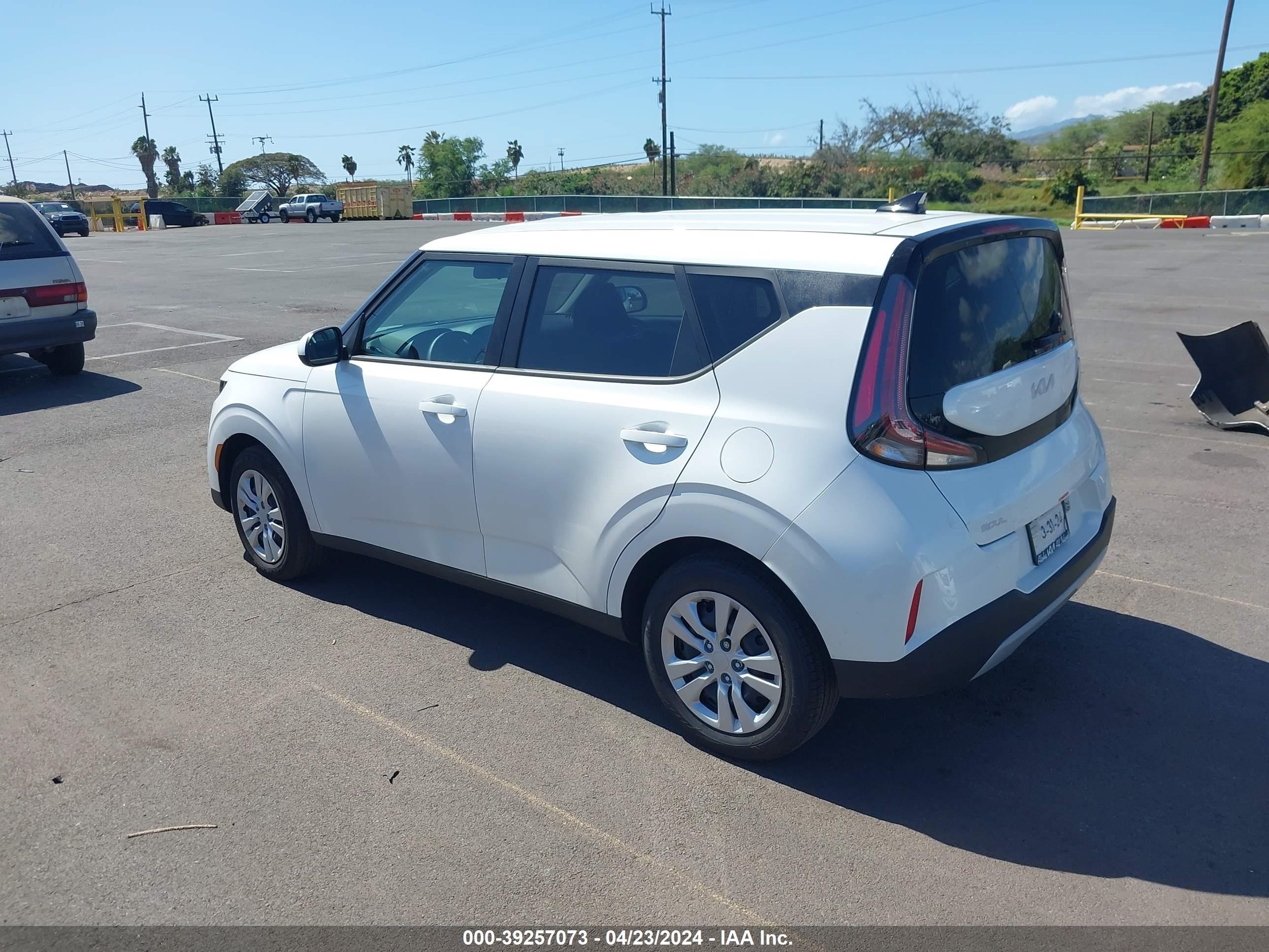 Photo 2 VIN: KNDJ23AU3R7906178 - KIA SOUL 