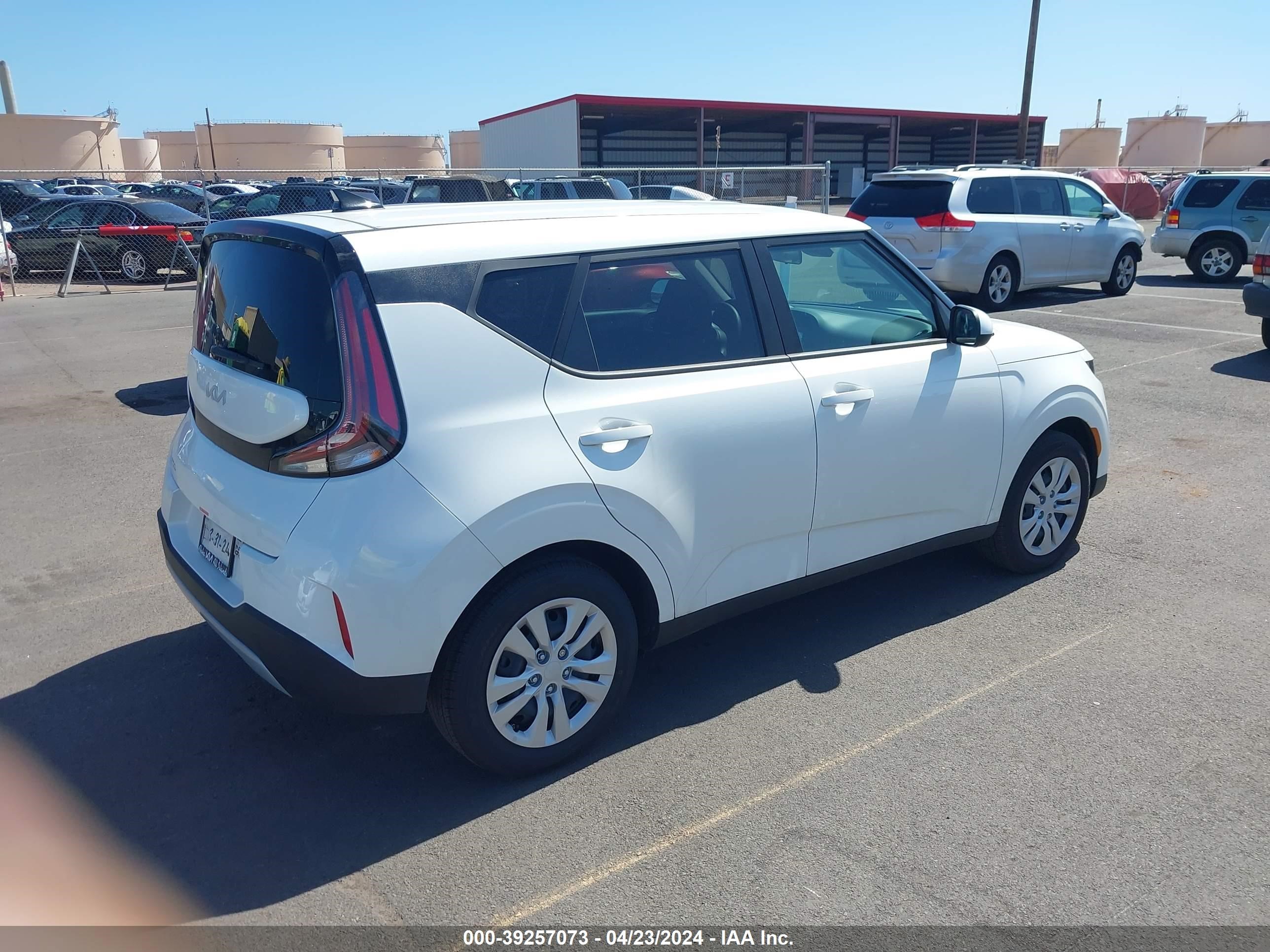 Photo 3 VIN: KNDJ23AU3R7906178 - KIA SOUL 