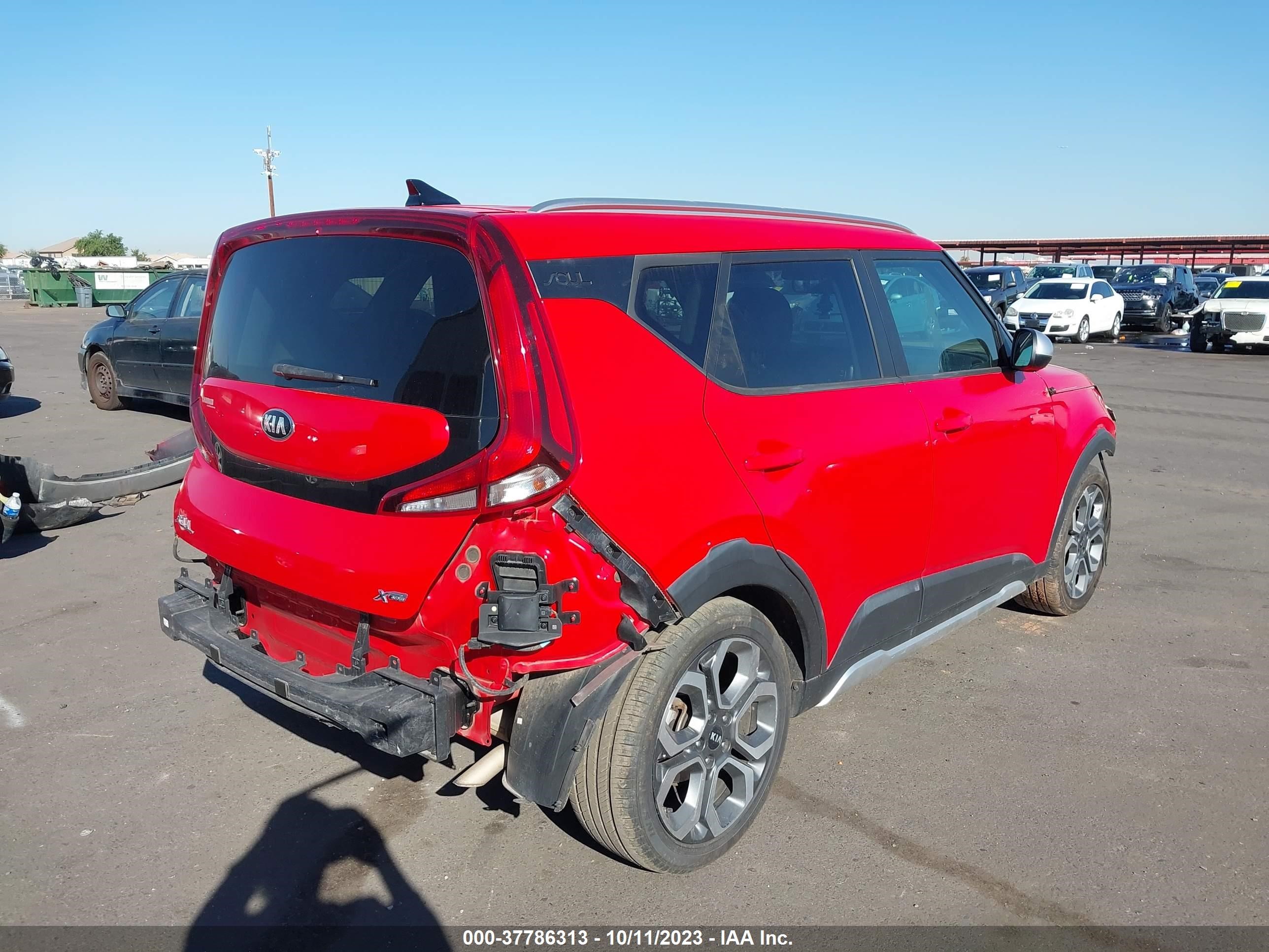 Photo 3 VIN: KNDJ23AU4L7003903 - KIA SOUL 