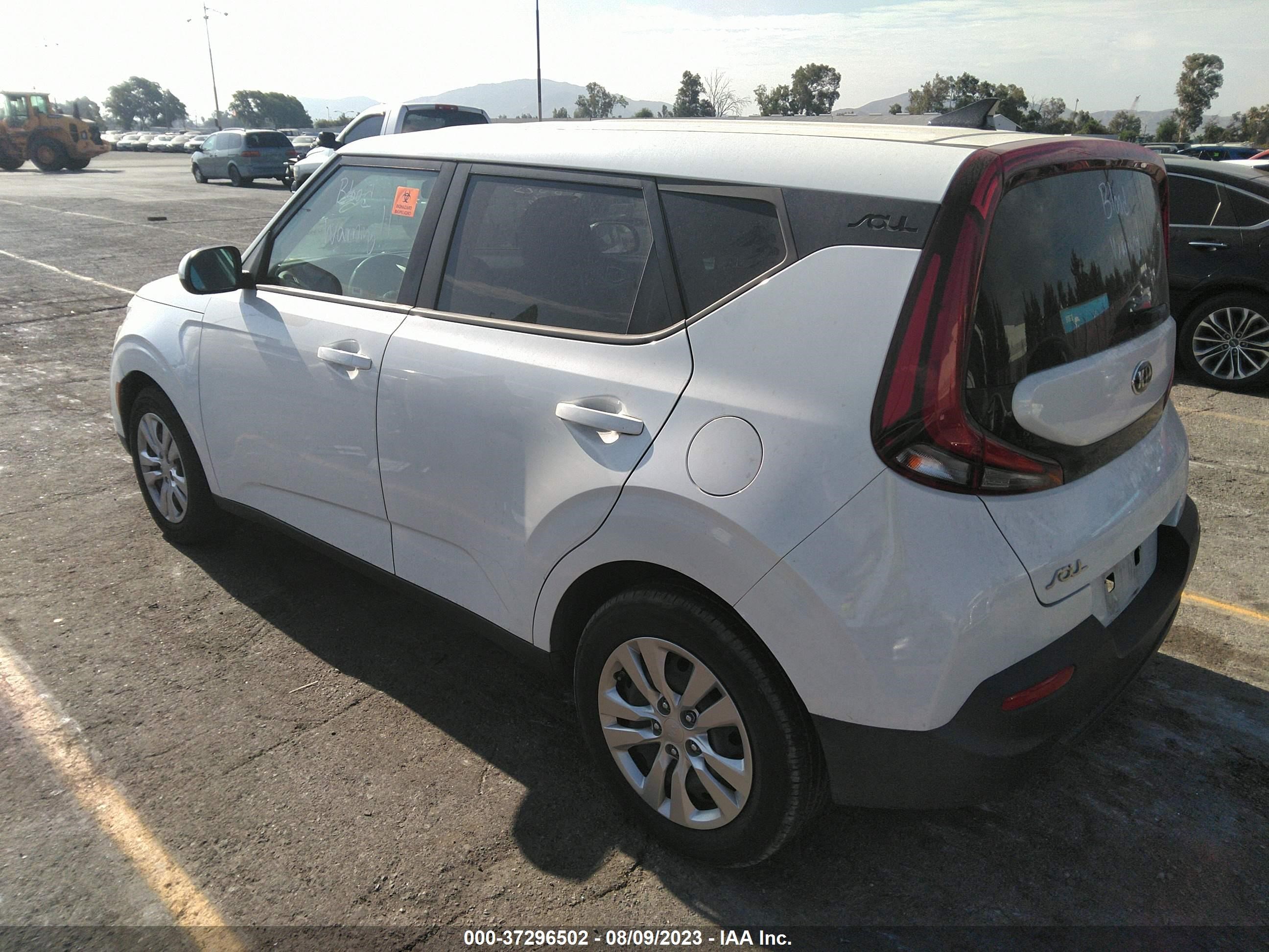 Photo 2 VIN: KNDJ23AU4L7039543 - KIA SOUL 