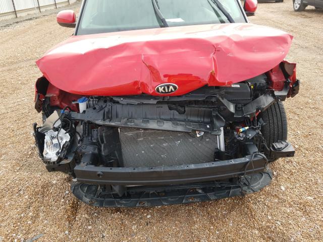 Photo 8 VIN: KNDJ23AU4L7703906 - KIA SOUL LX 