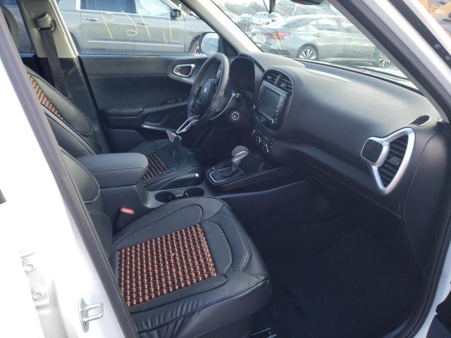 Photo 4 VIN: KNDJ23AU4L7719829 - KIA SOUL LX 